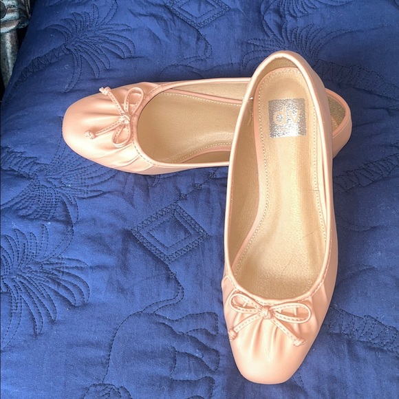 Dolce Vita Blush Ballet Flats Size 8 - Picture 8 of 9